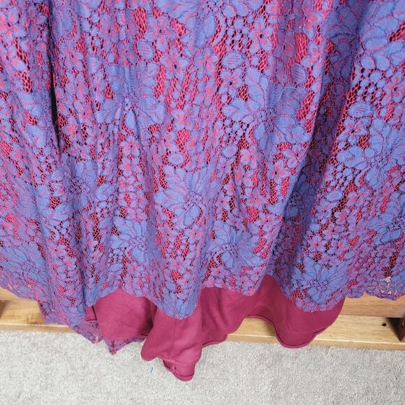 Golden Asp Prom Boutique Navy & Red Lace Prom Dress, Sz 6 - Picture 3 of 8